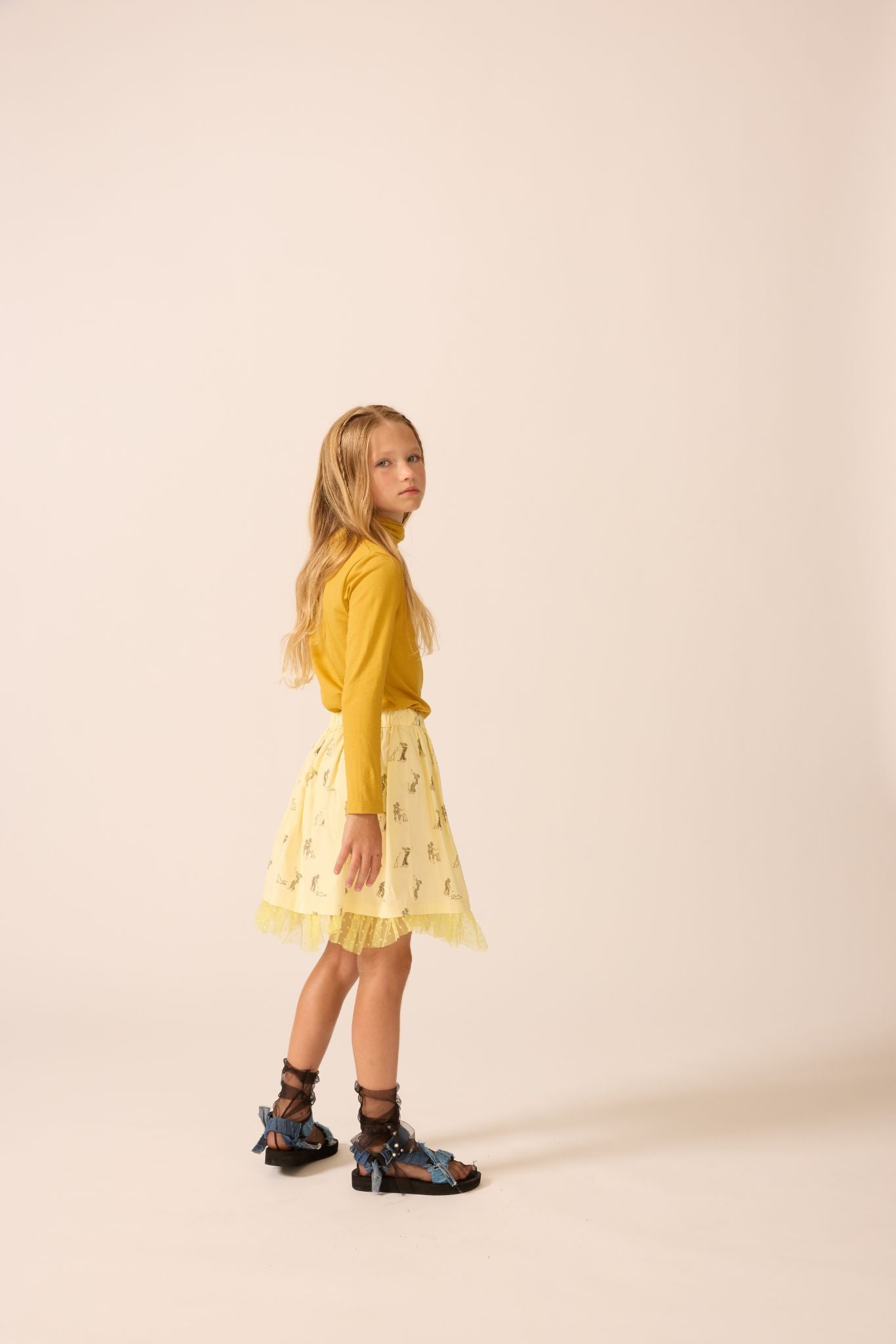 Essential Turtleneck in Melody Mustard – The Sunday Collective